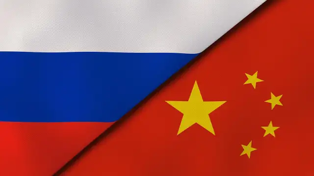 Rus ve Çin stratejik bombardıman uçakları ortak devriye uçuşu yaptı