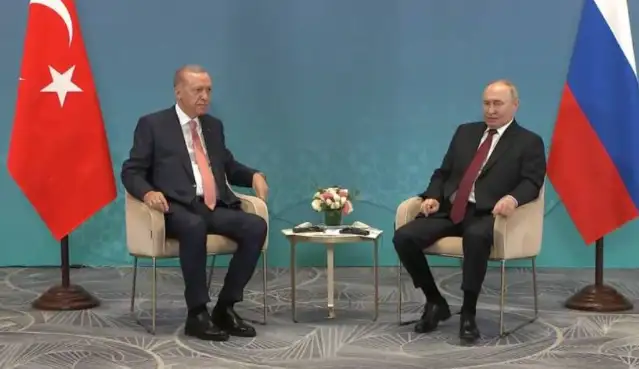 Erdoğan ile Putin, Astana'da bir araya geldi