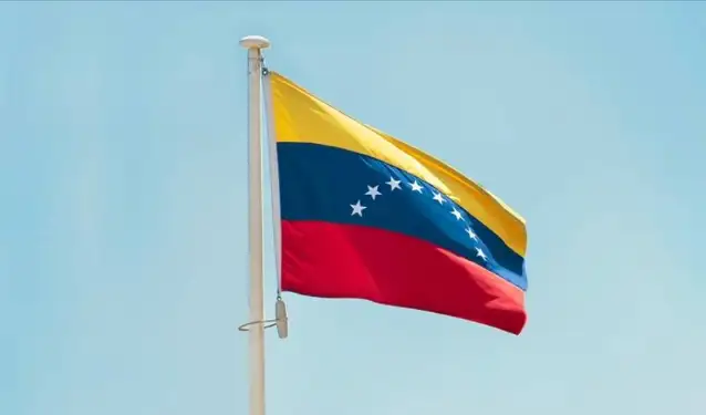 Venezuela, ABD'nin muhalefet liderini seçilmiş devlet başkanı olarak tanıma kararına tepkili
