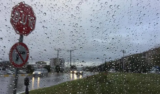 Meteoroloji'den yağış tahmini: İstanbul için saat verildi