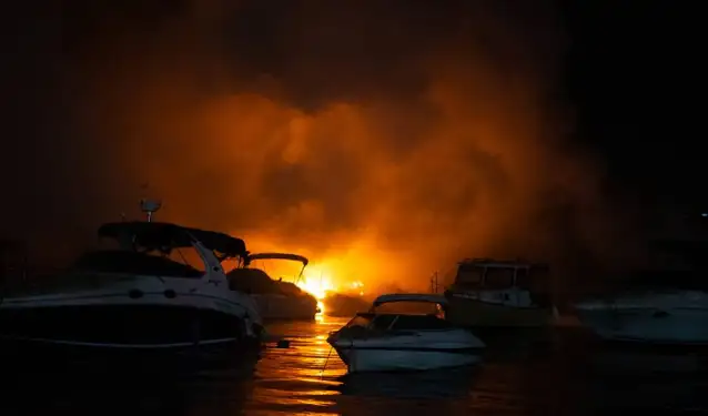 Marmaris'te tur teknesinde yangın