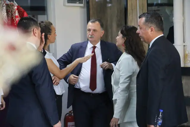 Yunusemre’den yuva kurmak isteyen çiftlere destek