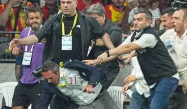 Fenerbahçe'den Göztepe maçında yaşananlara ilişkin açıklama