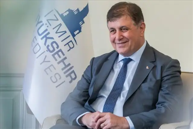 Belediye binasının yapımına karşılık Basmane Çukuru’ndan şartlı feragat