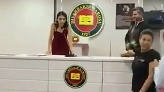 AKP’li 2 isimden Ankara 2 No'lu Baro’ya Kürtçe tepkisi