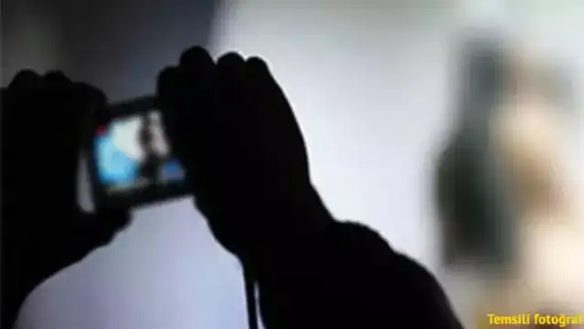 Birisi sizi kişisel görüntülerinizi paylaşmakla tehdit ediyorsa ne yaparsınız?