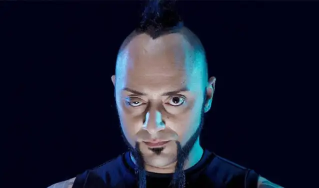 Hayko Cepkin'in Kayseri ve Diyarbakır konserleri valilik kararıyla iptal edildi
