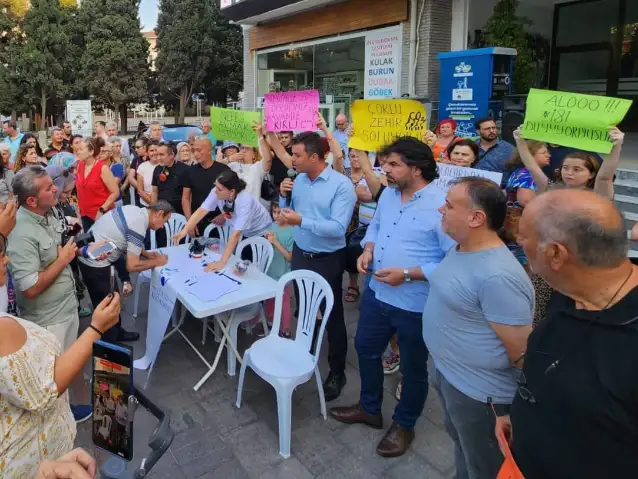 Çorlu’da endüstriyel kokuya karşı imza kampanyası