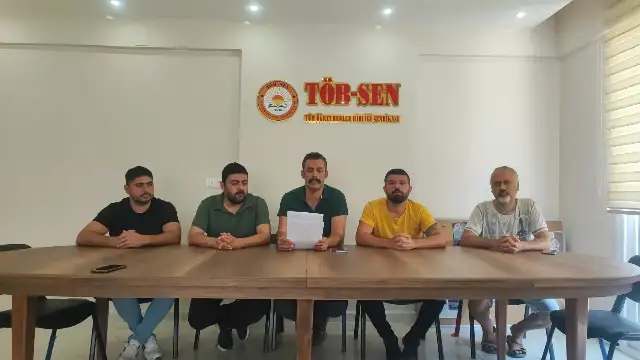 TÖBSEN Bursa Temsilcisi Serkan Bebek sürgün ve kınama cezasıyla cezalandırıldı: Hukuksuzluğu kabul etmiyoruz