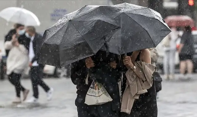 Sıcaklıklar 4 ila 5 derece düşecek: Sağanak geliyor!