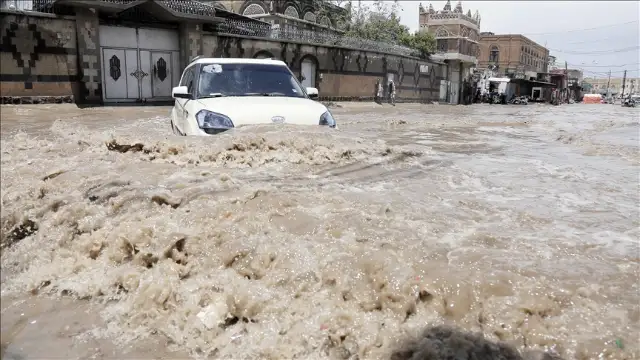 Yemen yaşanan sel felaketi sonrası uluslararası yardım talebinde bulundu