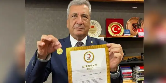 Kızılay’ın verdiği altın madalyaların altın olmadığı ortaya çıktı