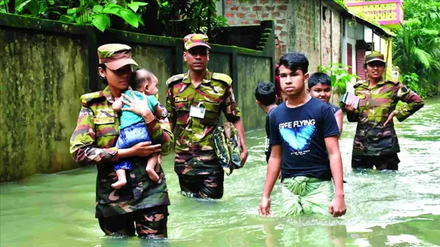 Bangladeş'te yaşanan sellerde ölenlerin sayısı 67'ye çıktı