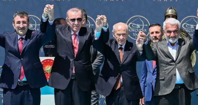 CHP lideri Özel’den Bahçeli’ye HÜDA PAR tepkisi