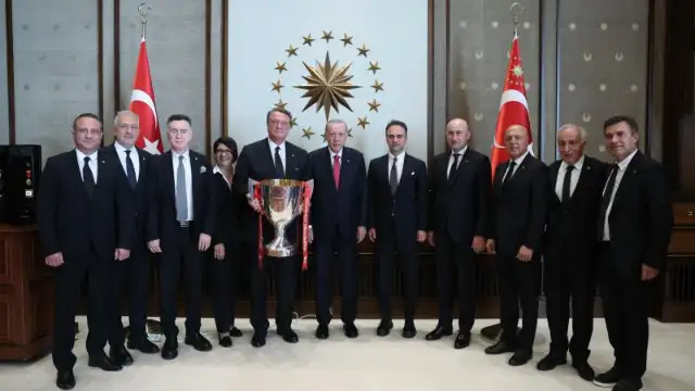 Erdoğan, BJK heyetini kabul etti