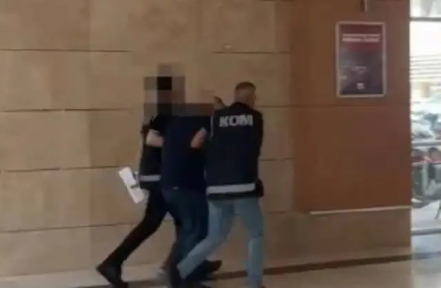 Interpol'ün kırmızı bültenle aradığı Azerbaycanlı şüpheli, Antalya'da yakalandı