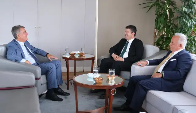 Adıyaman Belediye Başkanı Tutdere, TÜSİAD Başkanı Orhan Turan'ı ve iş dünyasının önde gelen isimlerini ziyaret etti