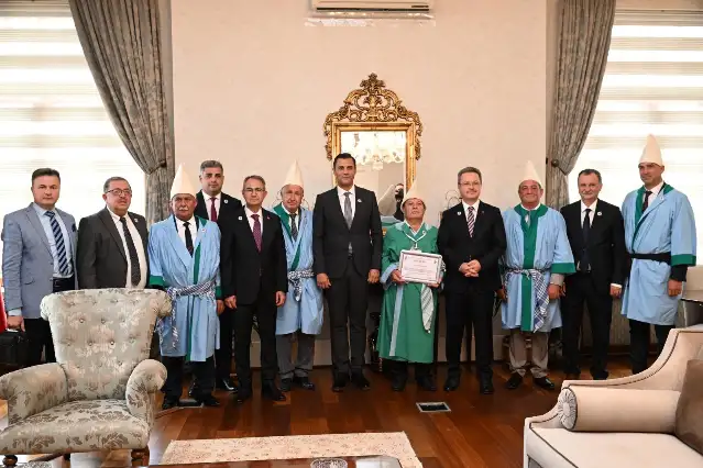Kulalı leblebi Manisa’da yılın Ahisi seçildi