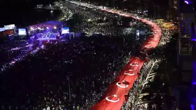 Türkiye'nin dört bir yanında Cumhuriyet Bayramı etkinlikleri