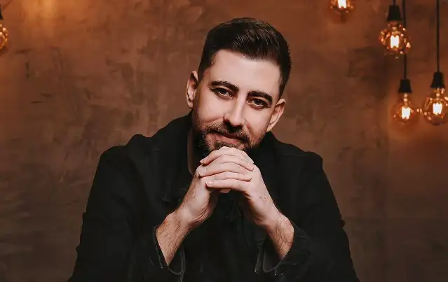 Sanatçı Azad Bedran gözaltına alındı
