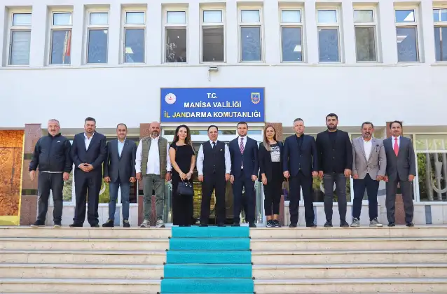 Manisa FK’dan Vali Özkan ve Jandarma Komutanı Şen’e ziyaret