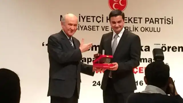 Bahçeli'ye Öcalan eleştirisi görevinden etti