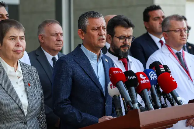 Özgür Özel: Türkiye'ye yön verilmeye çalışılıyor