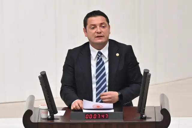 CHP’li Özer: Ülke hukuk mezarlığına döndü
