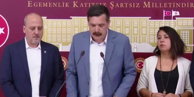 TİP milletvekilleri Meclis açılış törenini protesto ederek erken seçim çağrısı yaptı