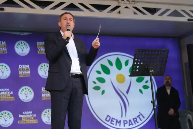 Bakırhan: Yeni anayasada samimilerse önce Demirtaş’ı bıraksınlar