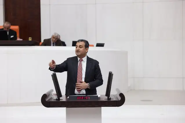 Burhanettin Bulut: İletişim Başkanlığı 6 ayda 2 milyar 580 milyon 596 bin TL harcadı