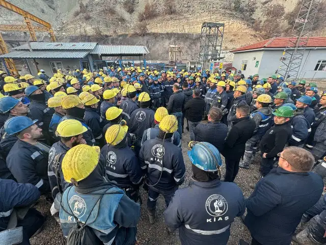 500 madenci, özelleştirmeye karşı kendilerini yer altına kapattı