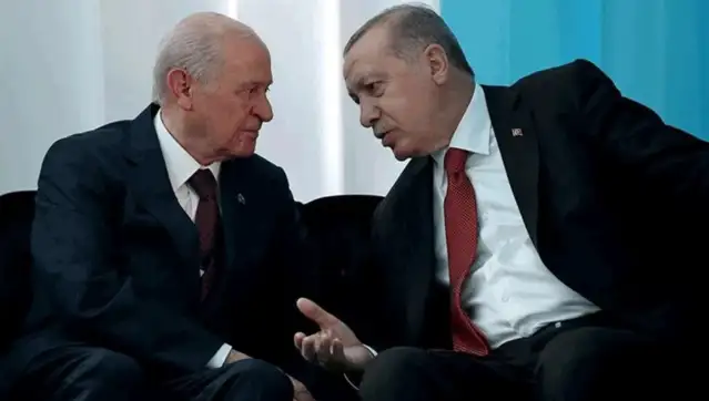 Fatih Altaylı: Erdoğan, Bahçeli’ye istifa eden milletvekillerinin görüntülerini izletti