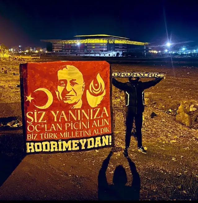 Diyarbakır’da ‘Erzurumspor taraftarı’ provokasyonu: Ümit Özdağ ile Amedspor'a gözdağı