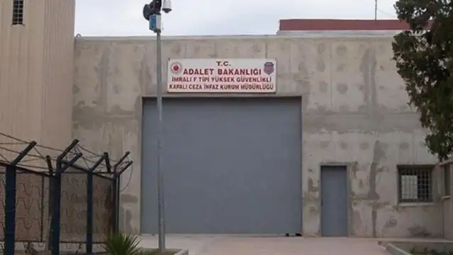 Abdullah Öcalan’a 6 aylık yeni bir avukat görüş yasağı verildi