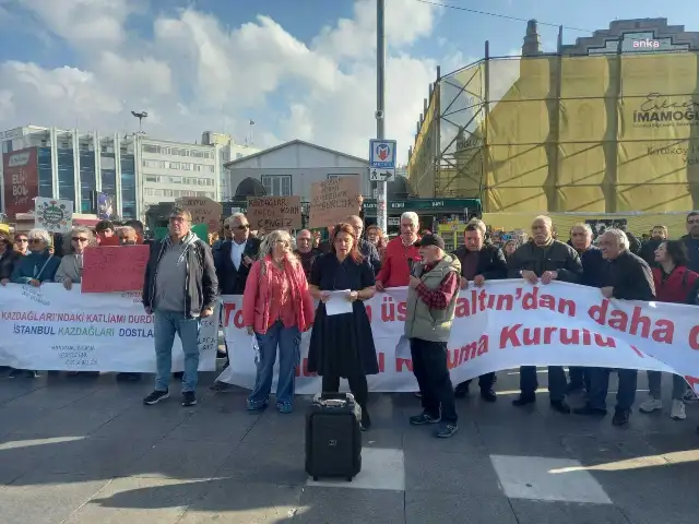 Kadıköy'de altın maden protestosu: Kaz Dağları'nda kesilen tüm Türkiye’nin nefesidir