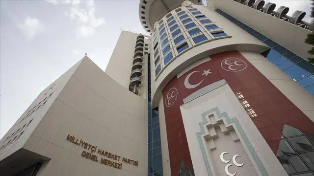 Gazeteci İsmail Saymaz, MHP'den istifa eden üç milletvekilinin neyle suçlandıklarını açıkladı!