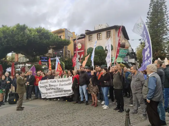 Antalya Emek ve Demokrasi Güçleri: Kayyum halk iradesine darbedir