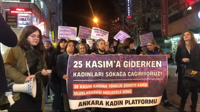 Ankara’da kadınlardan 25 Kasım için çağrı ve eylem: Birbirimiz için buradayız!