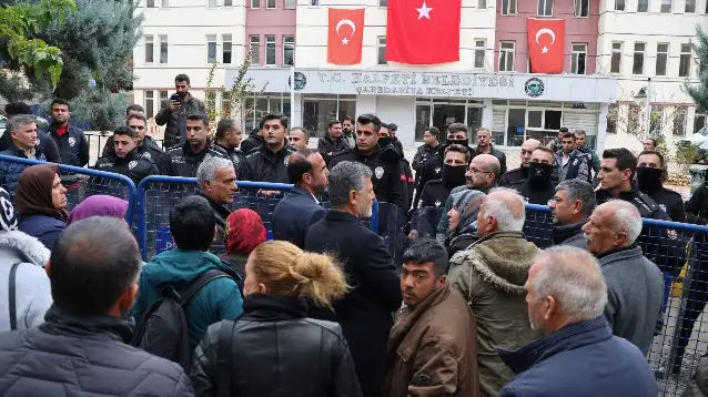 Halfeti kayyımı, AKP ilçe başkanına şoför tuttu