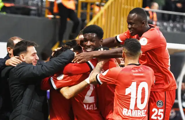 Manisa FK 9 puan değerinde üç puanlık maç kazandı: 2-1