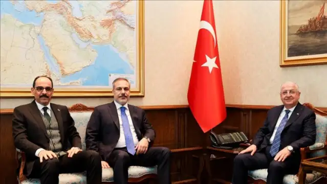 Gazeteci Murat Yetkin: Suriye krizinde Ankara’nın üç önceliği ve 'Öcalan açılımı' süreci yazdı