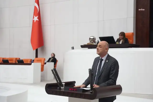 Özlale: TÜRK-İŞ'in açlık sınırını 3,26 katsayısı ile çarparak yoksulluk sınırına ulaşması doğru bir yaklaşım değil