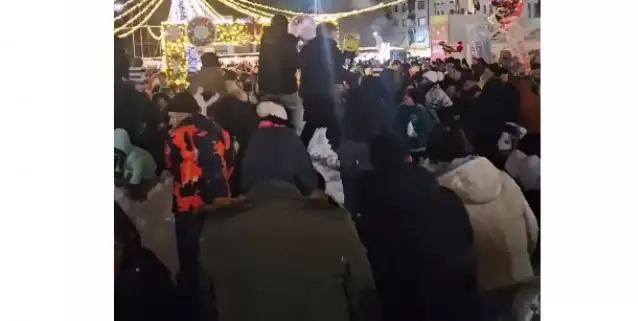 Şehzadeler Belediyesi vatandaşın ayağına kar getirdi!