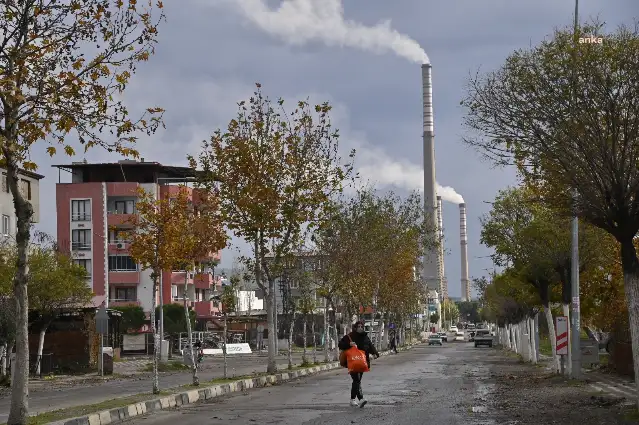 Somalılar, kirli hava solumaya devam ediyor