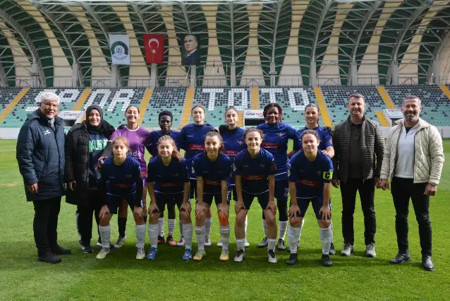 Kömür diyarı Soma’nın Zaferspor’u kadınlar liginde yeniden lider koltuğunda