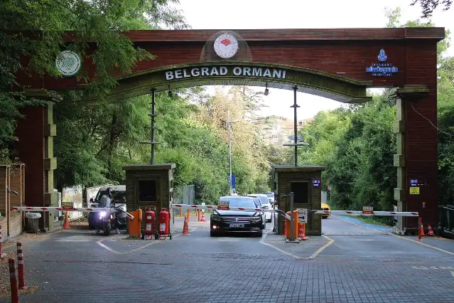 İBB’nin işlettiği Belgrad Ormanı’nda polis eşliğinde tahliye