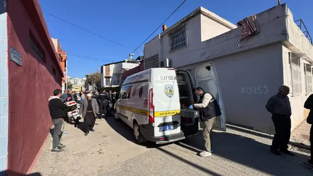 Adana'da karbonmonoksitten zehirlenen çift yaşamını yit
