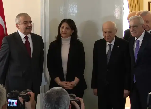 DEM Parti heyeti Devlet Bahçeli ile görüştü