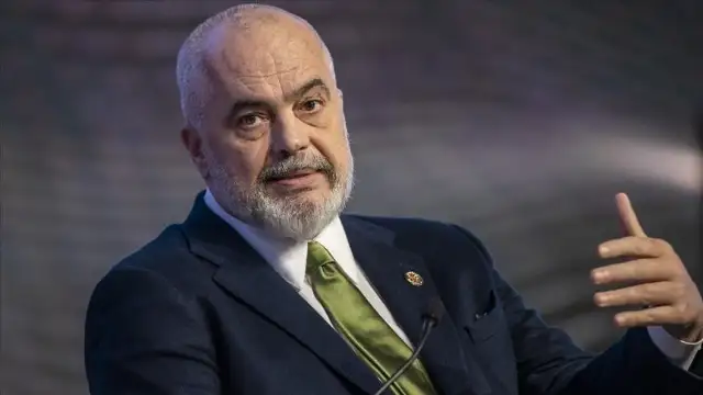 Arnavutluk, başkenti Tiran’da Vatikan tarzı bir “Bektaşi devleti” kuracak